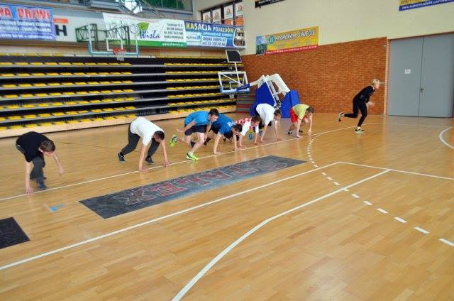 Crossfit Skakanie, bieganie, podnoszenie, dźwiganie.. (zdjęcie 4)