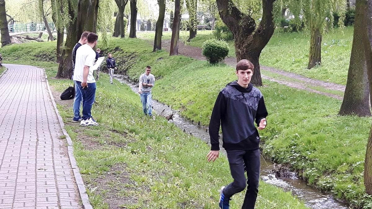 Zajęcia terenowe z geografii (zdjęcie 4)