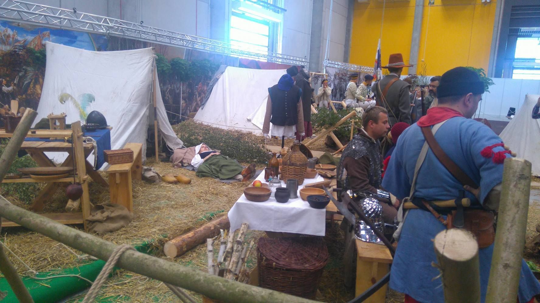 W dniu 2 czerwca 2017 roku uczniowie klas mundurowych wzięli udział w Targach Proobronnych "Pro Defe (zdjęcie 6)