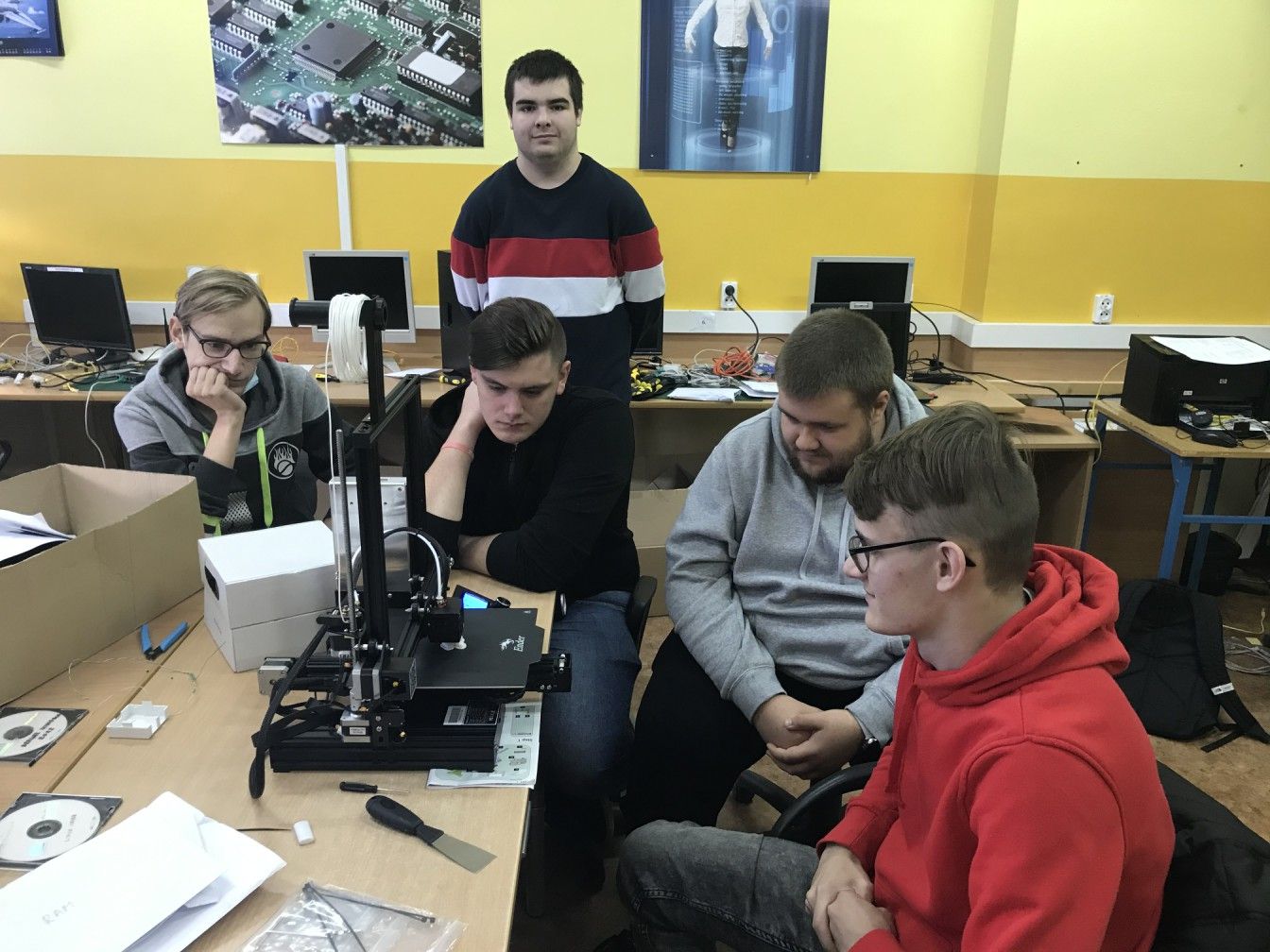 Lekcja informatyki 3TI – zajęcia z wykorzystaniem drukarki 3D