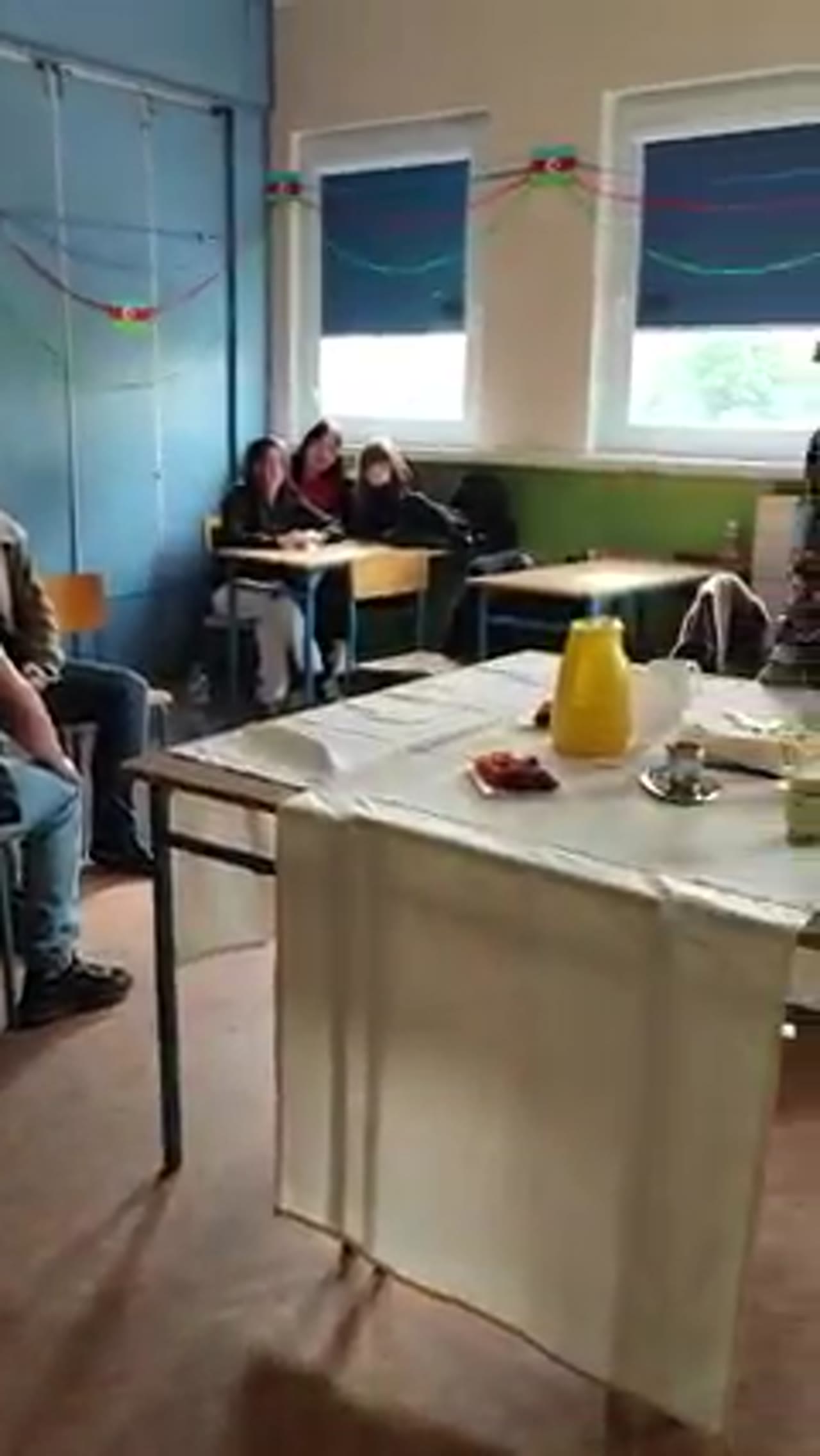 Klatka z filmu 51 — Wpis z Facebooka 2022-10-18