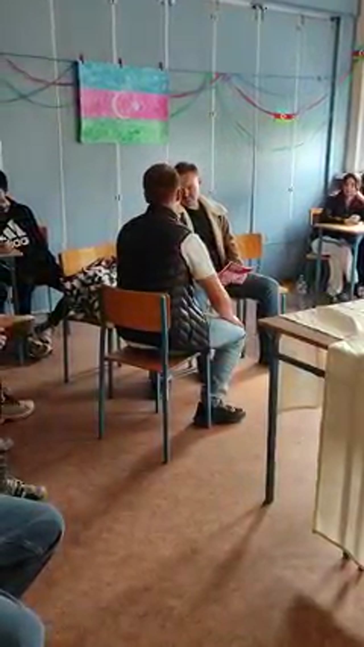 Klatka z filmu 52 — Wpis z Facebooka 2022-10-18