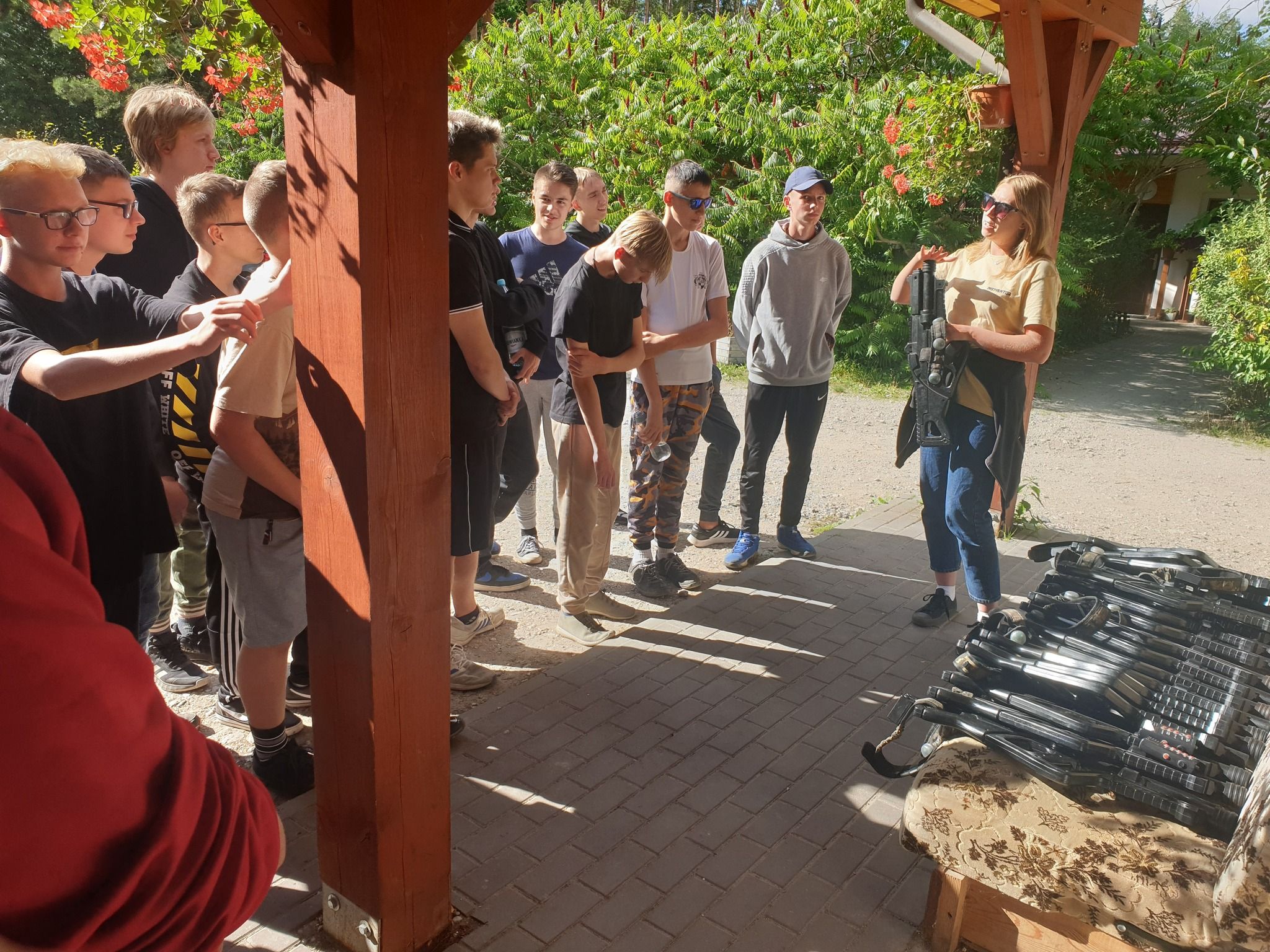 Wyjazd integracyjny i obóz szkoleniowy klas mundurowych (zdjęcie 3)