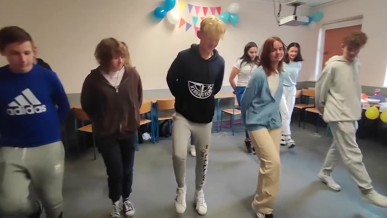 Klatka z filmu 15 — Wpis z Facebooka 2022-10-18