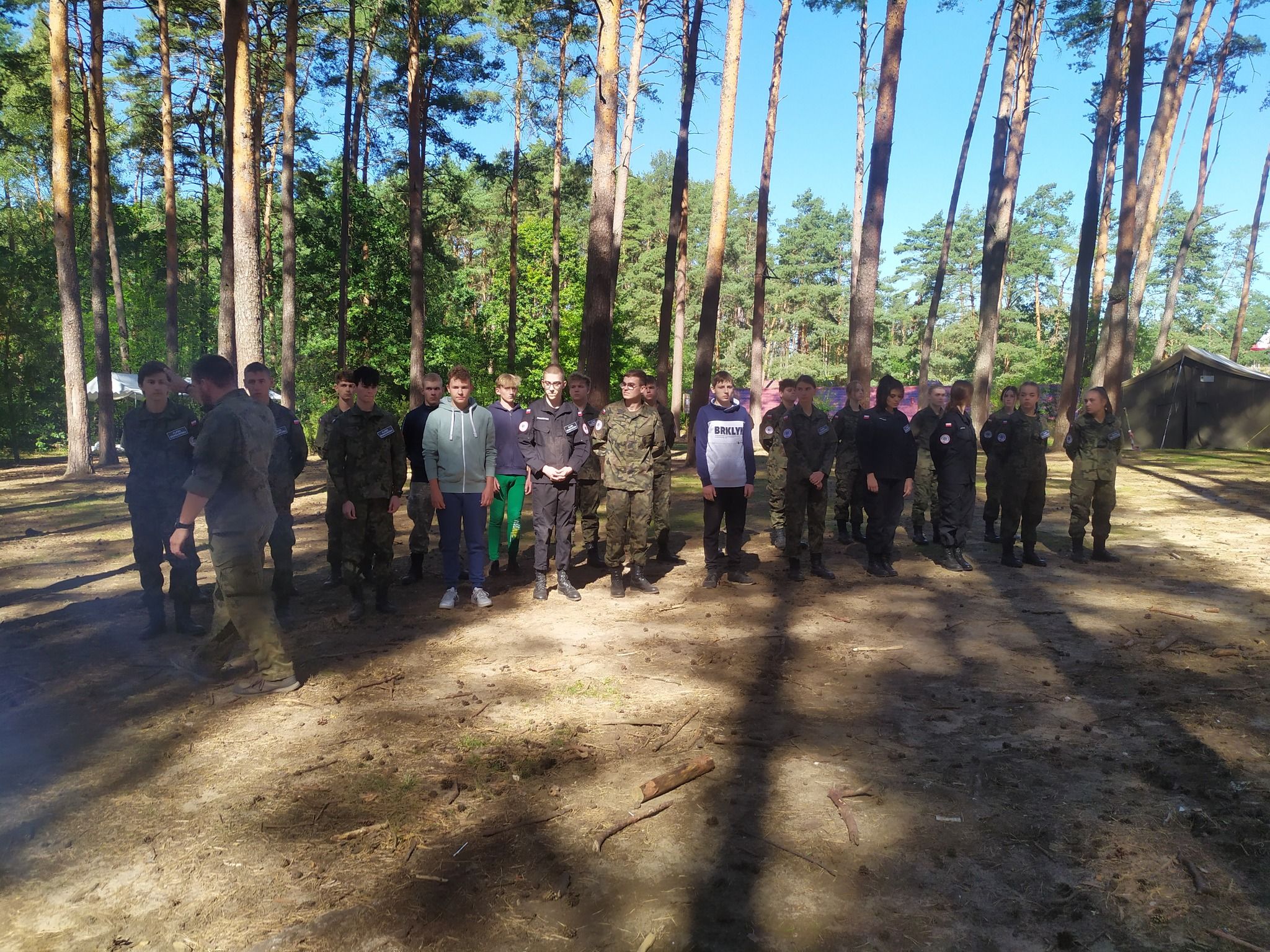 Wyjazd integracyjny i obóz szkoleniowy klas mundurowych (zdjęcie 21)
