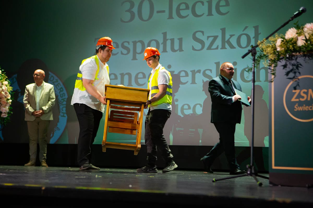 03.06.2026 świętowano 30 lat  istnienia Zespołu Szkół Menedżerskich, zapraszamy do obejrzenia fotorelacji w…